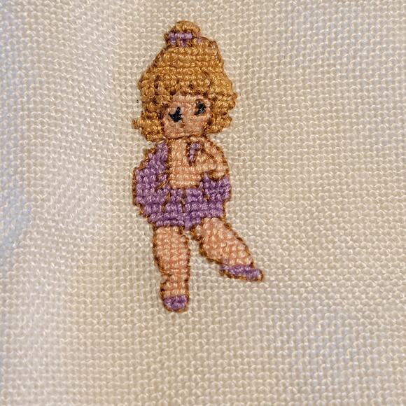 Vintage Handmade Baby Blanket w/ Embroidered Kids & Fringe Edges 36"x36" - Picture 15 of 16